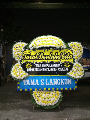 Papan Bunga Duka di Kakaskasen